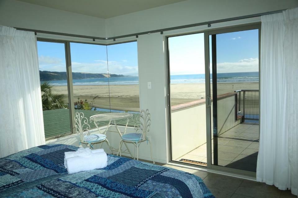 Gems Seaside Lodge Ahipara Exterior foto